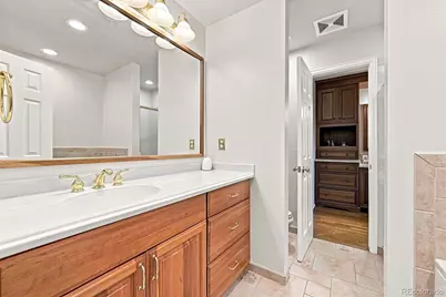 12890 E Kansas Place, Aurora, CO 80012 - Photo 21