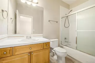 6615 S Quemoy Cir, Aurora, CO 80016 - Photo 29