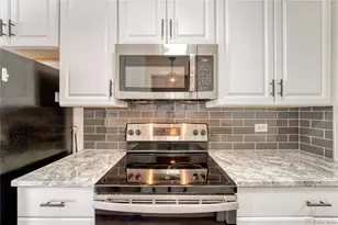 2700 S Holly St, Denver, CO 80222 - Photo 9