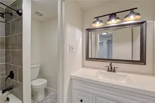 2700 S Holly St, Denver, CO 80222 - Photo 23