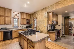 1824 S Logan St, Denver, CO 80210 - Photo 9