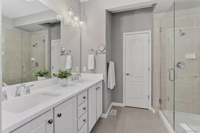 7153 S Versailles Way, Aurora, CO 80016 - Photo 19