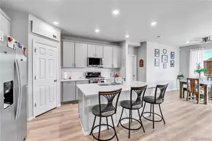 9230 Sedalia St, Commerce City, CO 80022 - Photo 7