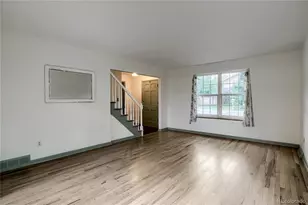 3320 S Locust St, Denver, CO 80222 - Photo 5