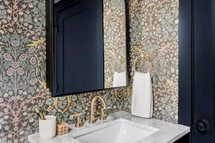 1002 E 4th Ave, Denver, CO 80218 - Photo 17