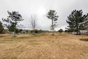 17808 E Oakwood Ln, Aurora, CO 80016 - Photo 45