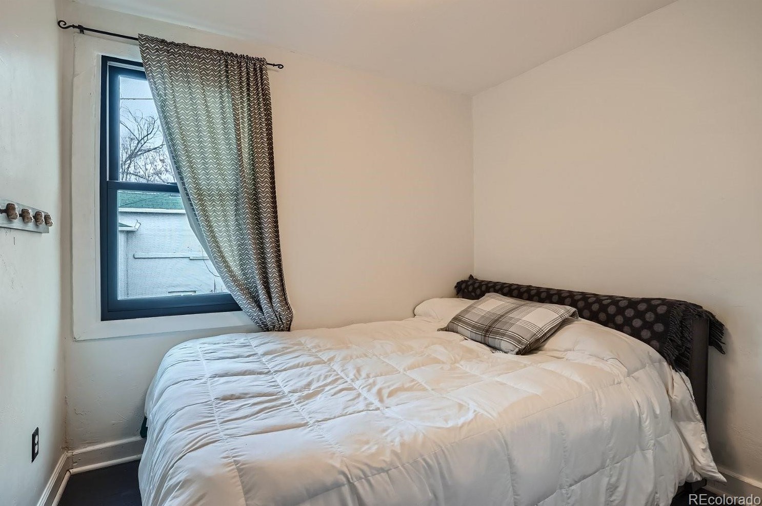 4507 Exposition Ave, Denver CO 80223-2301 exterior