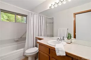 2136 S Scranton Way, Aurora, CO 80014 - Photo 11