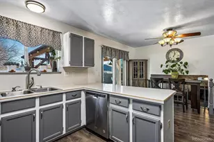 4376 S Argonne Way, Aurora, CO 80015 - Photo 11