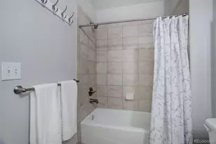 2200 S University Blvd, Denver, CO 80210 - Photo 23