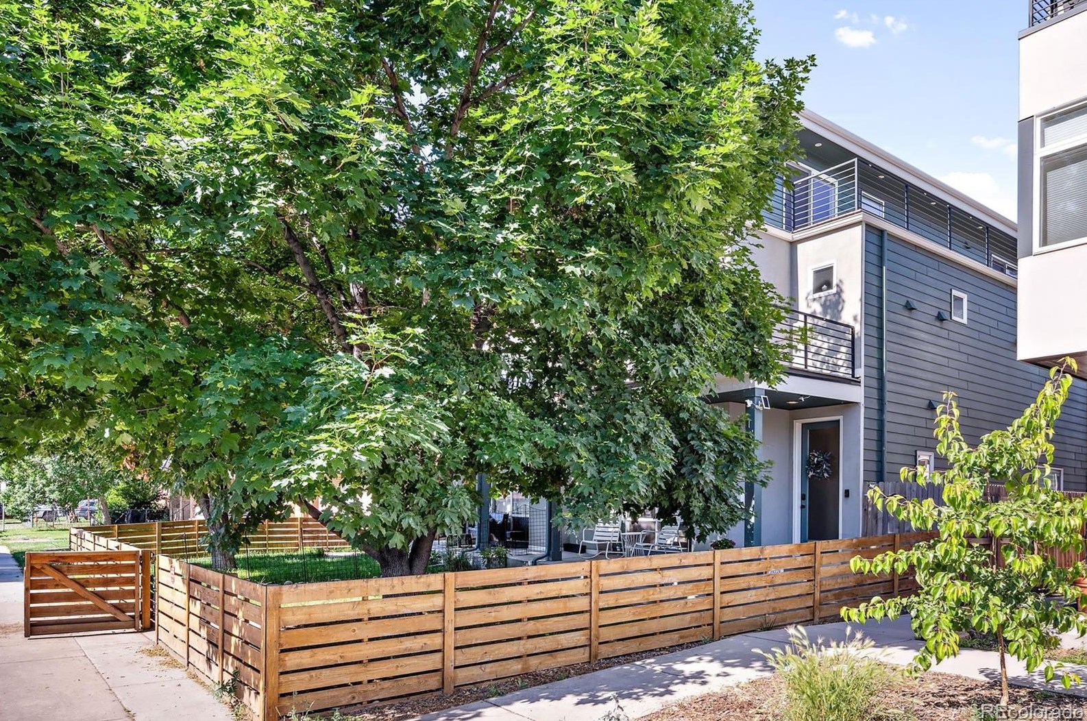 1379 Xavier St, Denver CO  80204-1019 exterior