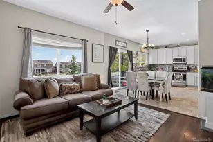 24703 E Kansas Cir, Aurora, CO 80018 - Photo 15