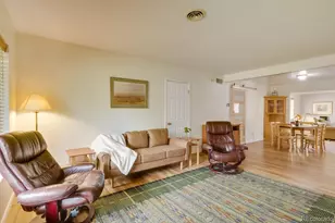 761 Troy St, Aurora, CO 80011 - Photo 5