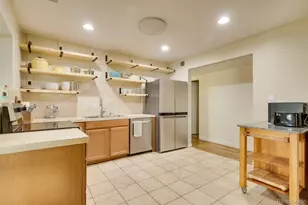 761 Troy St, Aurora, CO 80011 - Photo 11