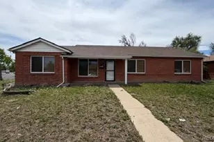 761 Troy St, Aurora, CO 80011 - Photo 1