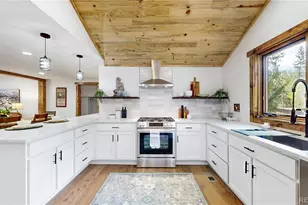 900 Tallaqua Dr, Grand Lake, CO 80447 - Photo 9