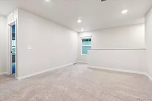 9453 Danube St, Commerce City, CO 80022 - Photo 11