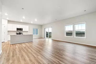 9453 Danube Street, Commerce City, CO 80022 - Photo 7