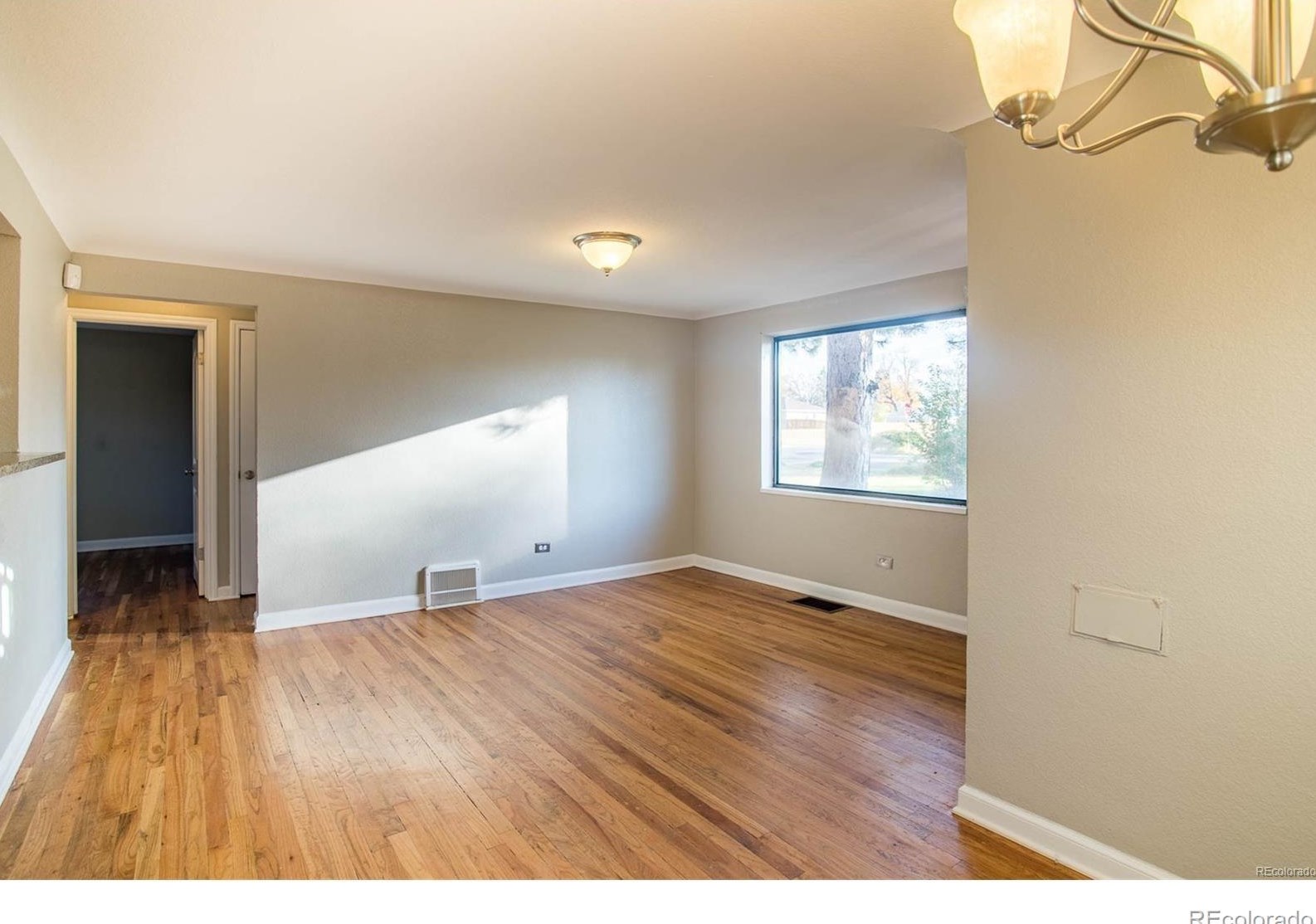3395 Oneida St, Denver CO  80207-2227 exterior