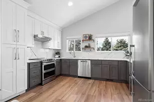 9377 Newport Ln, Highlands Ranch, CO 80130 - Photo 7