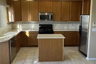 19050 E Crestridge Cir, Aurora, CO 80015 - Photo 3