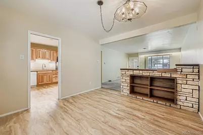 884 Troy Street, Aurora, CO 80011 - Photo 7