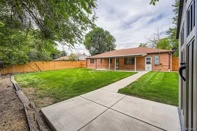 884 Troy Street, Aurora, CO 80011 - Photo 27