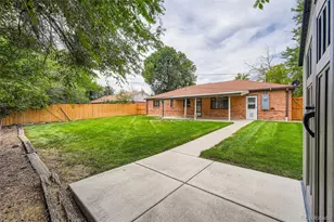 884 Troy St, Aurora, CO 80011 - Photo 27