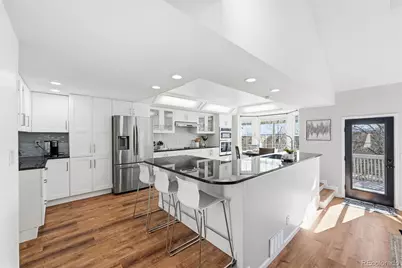 10668 W Peakview Drive, Littleton, CO 80127 - Photo 5