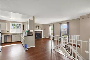 19691 E Navarro Pl, Aurora, CO 80013 - Photo 5