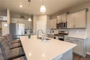 4870 Cattle Cross Ln, Castle Rock, CO 80104 - Photo 9
