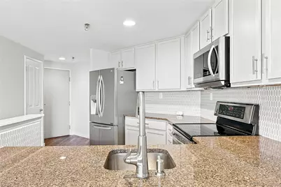 100 Park Avenue #903, Denver, CO 80205 - Photo 15