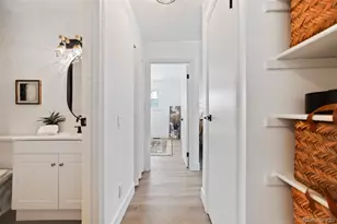 9105 E Lehigh Ave, Denver, CO 80237 - Photo 15