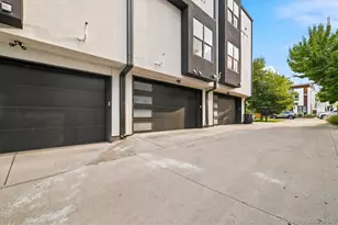 1714 Hooker St, Denver, CO 80204 - Photo 31