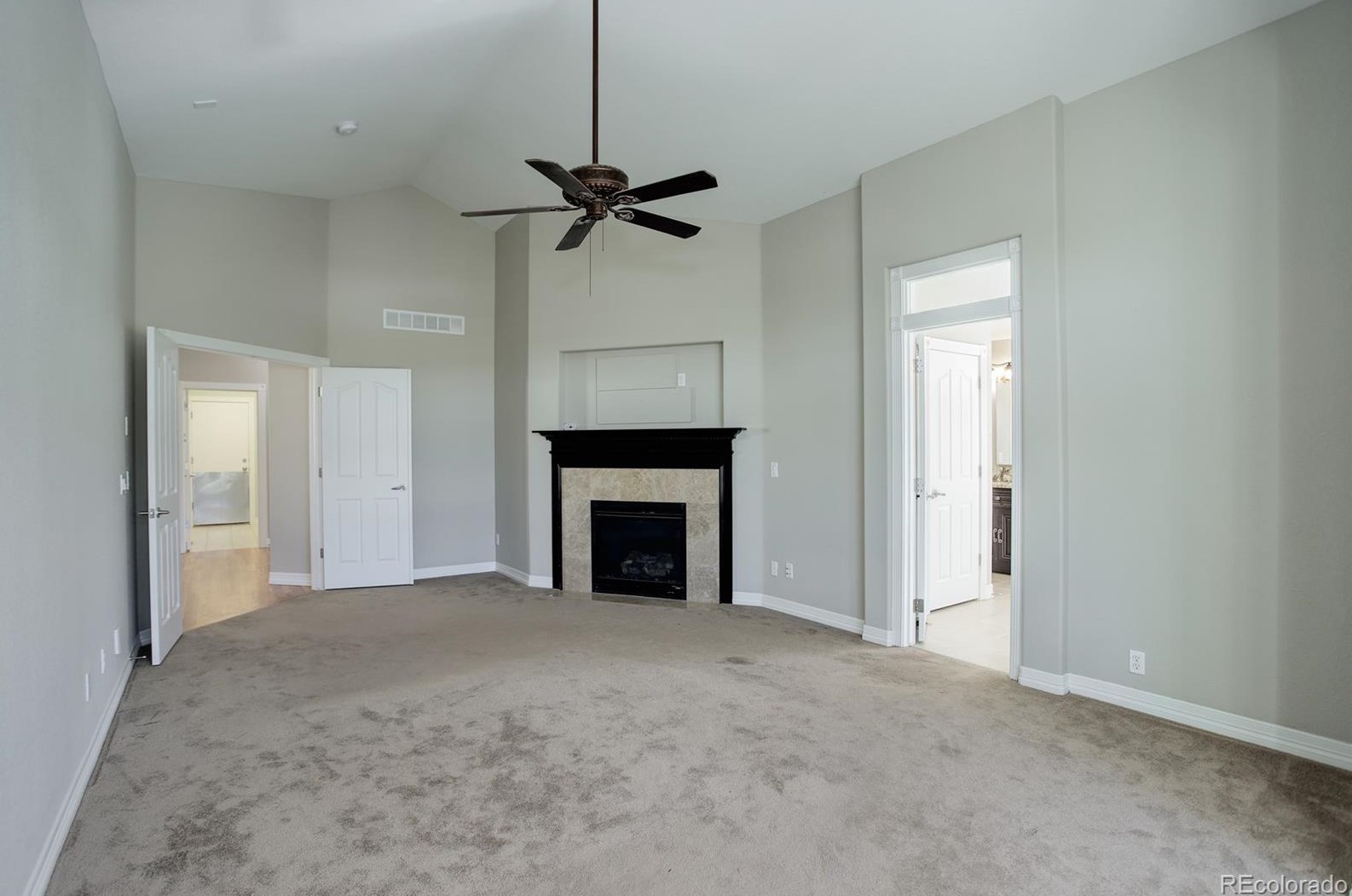 26874 Mineral Dr, Denver CO  80016-1944 exterior