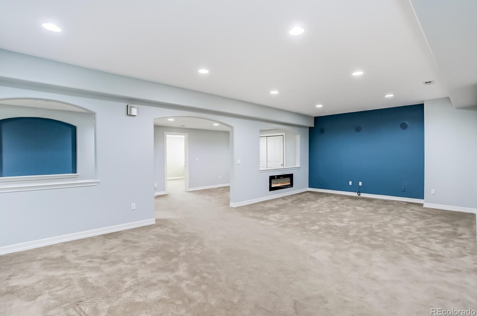 26874 Mineral Dr, Denver CO  80016-1944 exterior