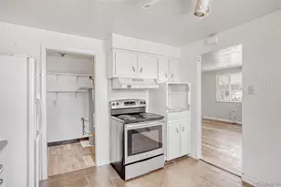 1231 Akron St, Aurora, CO 80010 - Photo 5