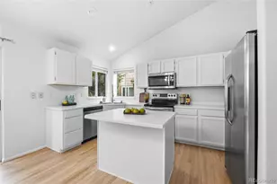 2875 Deer Creek Pl, Littleton, CO 80129 - Photo 9