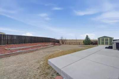 908 Stagecoach Avenue, Lochbuie, CO 80603 - Photo 27