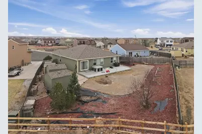 908 Stagecoach Avenue, Lochbuie, CO 80603 - Photo 45