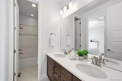 8484 E 51st Avenue, Denver, CO 80238 - Photo 17