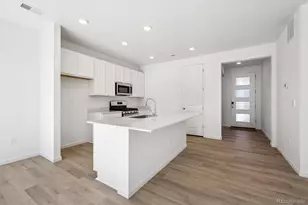 24660 E 42nd Ave, Aurora, CO 80019 - Photo 7