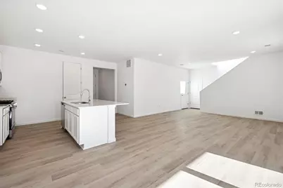 24660 E 42nd Avenue, Aurora, CO 80019 - Photo 9