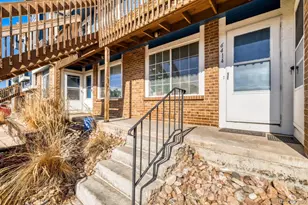 6414 Village Ln, Colorado Springs, CO 80918 - Photo 3