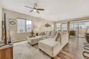 27881 E 7th Ave, Aurora, CO 80018 - Photo 21