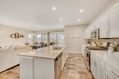 27881 E 7th Avenue, Aurora, CO 80018 - Photo 7