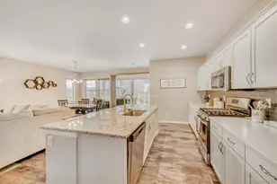 27881 E 7th Ave, Aurora, CO 80018 - Photo 7