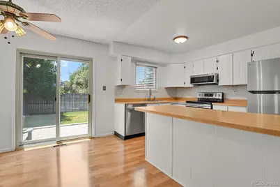 8962 W Temple Place, Denver, CO 80123 - Photo 5