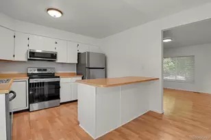 8962 W Temple Pl, Denver, CO 80123 - Photo 7