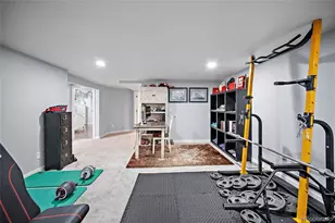 1481 S Chambers Cir, Aurora, CO 80012 - Photo 27